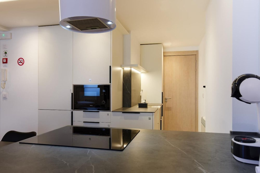 Linda Apartments by Clabao