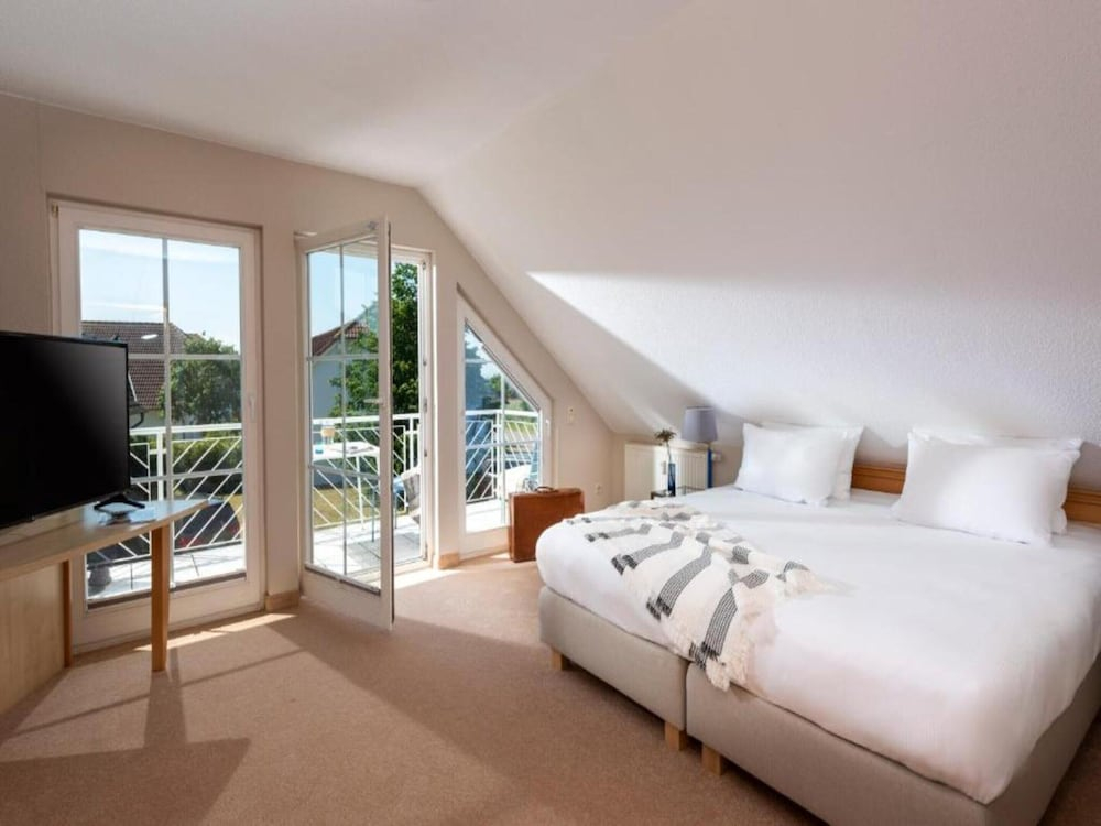 Sunday Resort Rugen 4-bedroom Apartment