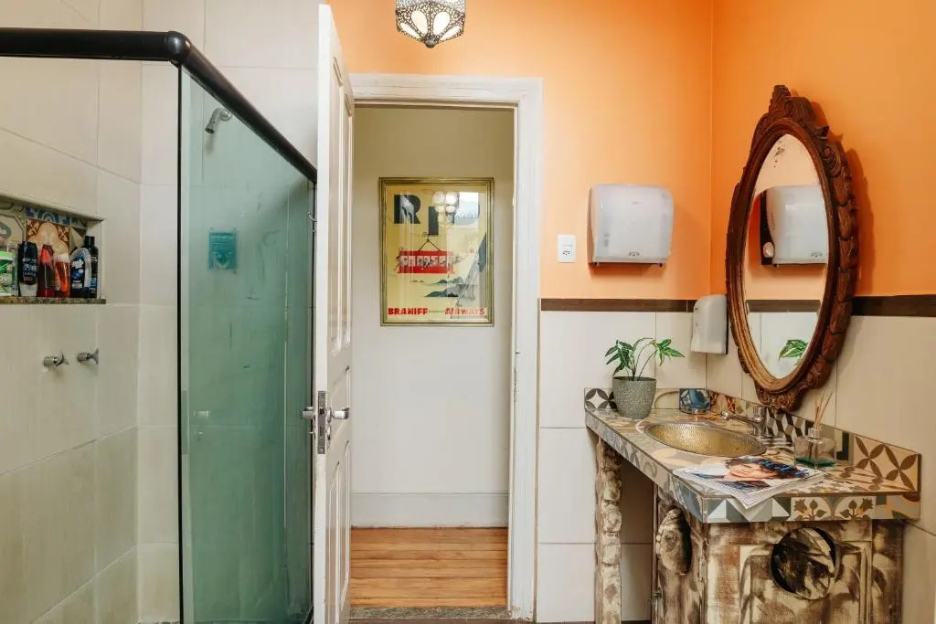 Discovery Hostel