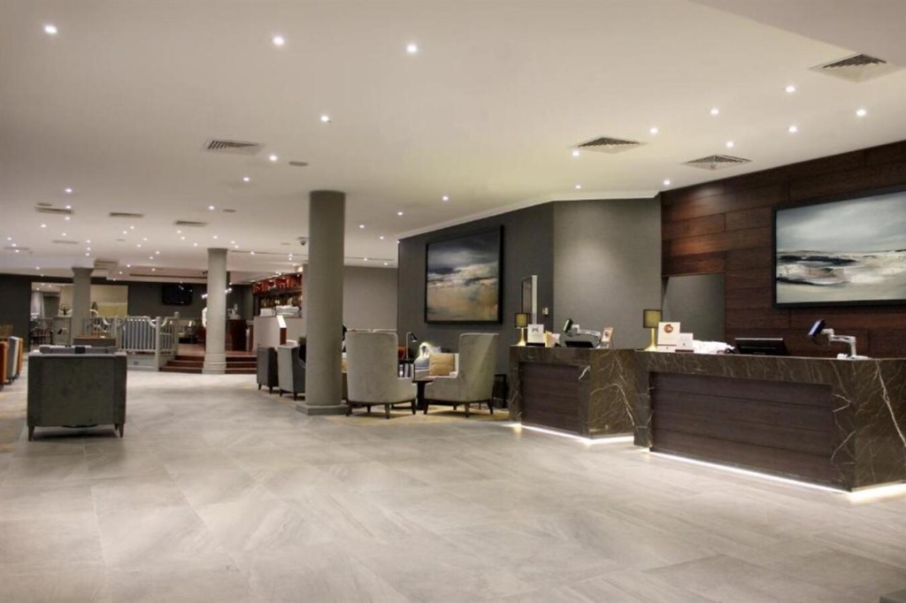 DoubleTree by Hilton Swindon Hotel