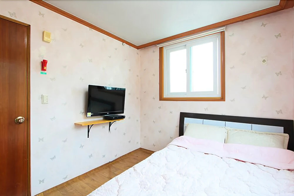 Namhae Ketneum Pension