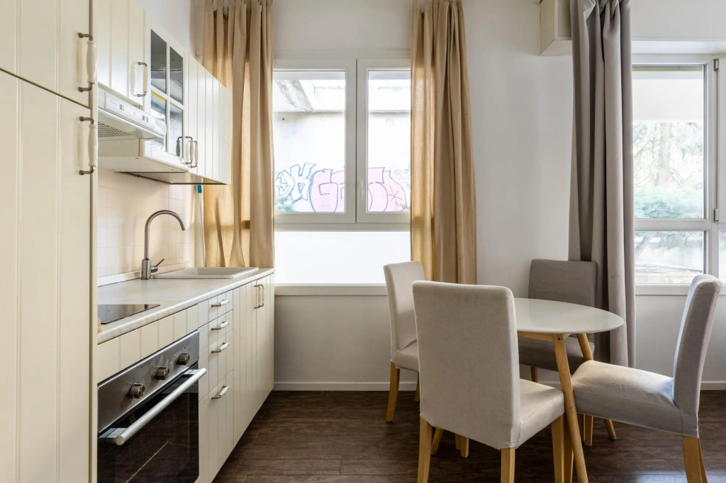 Largo Molina Apartment 1 by Wonderful Italy