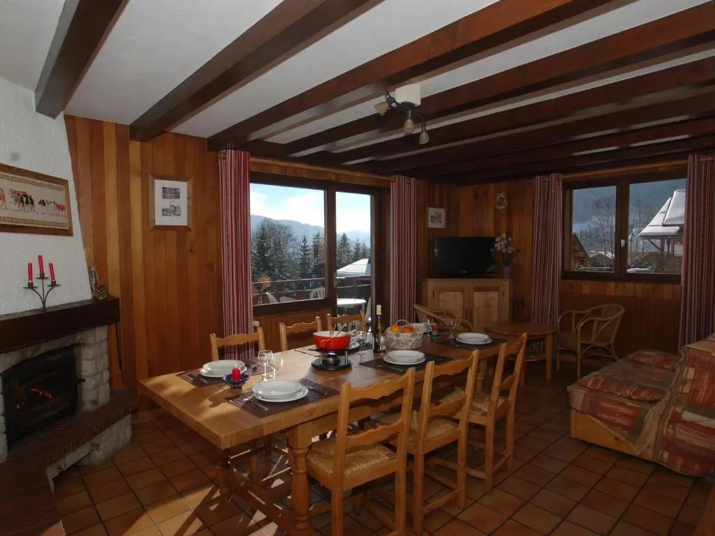 Appartement Le Grand-Bornand, 3 pièces, 8 personnes - FR-1-467-43