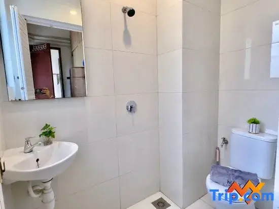 Full Sea View Country Garden Danga Bay 6-13pax Smart TV 70inch-Netflix