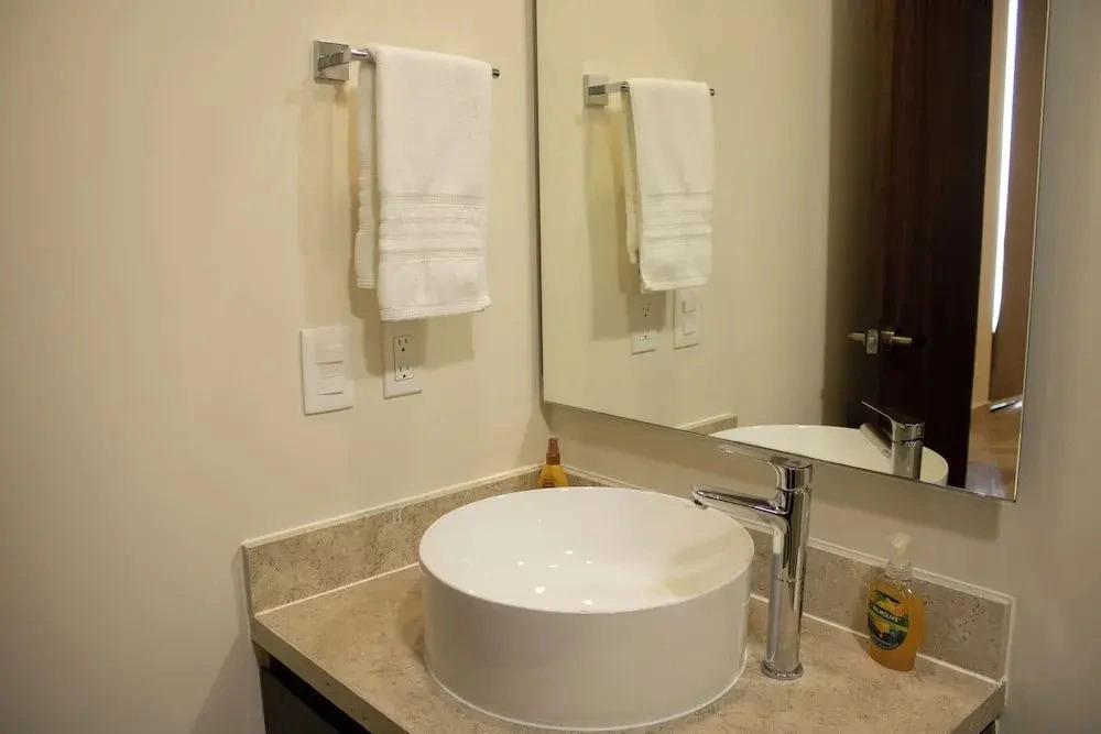 Paravian 504 2BR Condo Playa del Carmen
