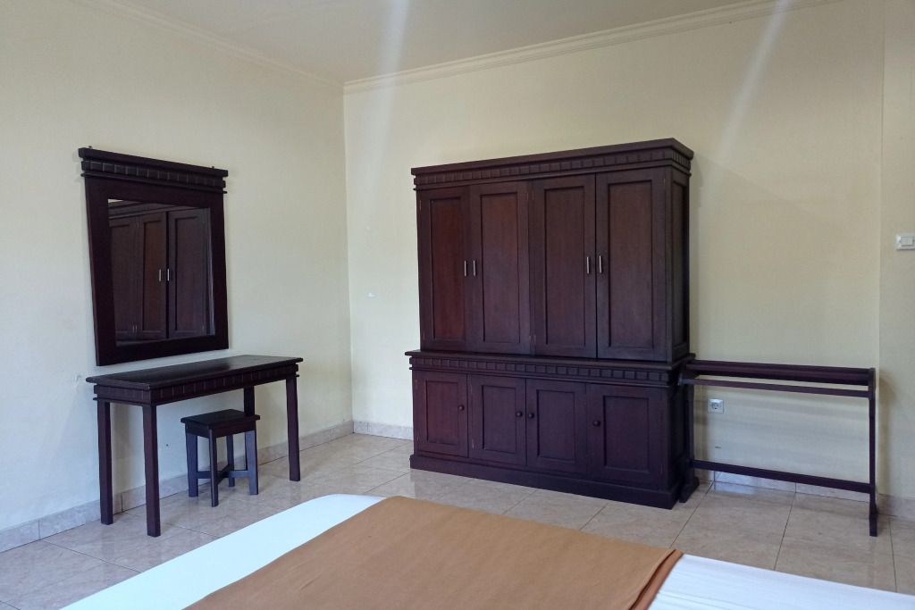 Hotel Mawar Sari Mitra RedDoorz