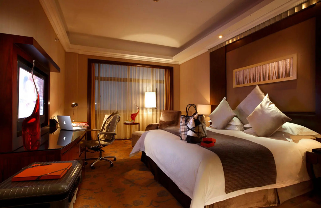 Kingdom Hotel