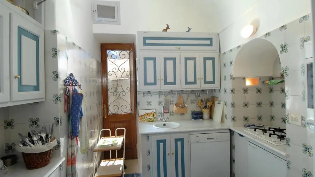 CASA MARIA 6&2, Emma Villas