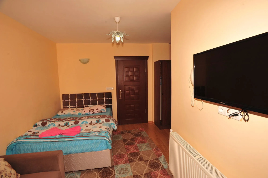 Çam Otel 2