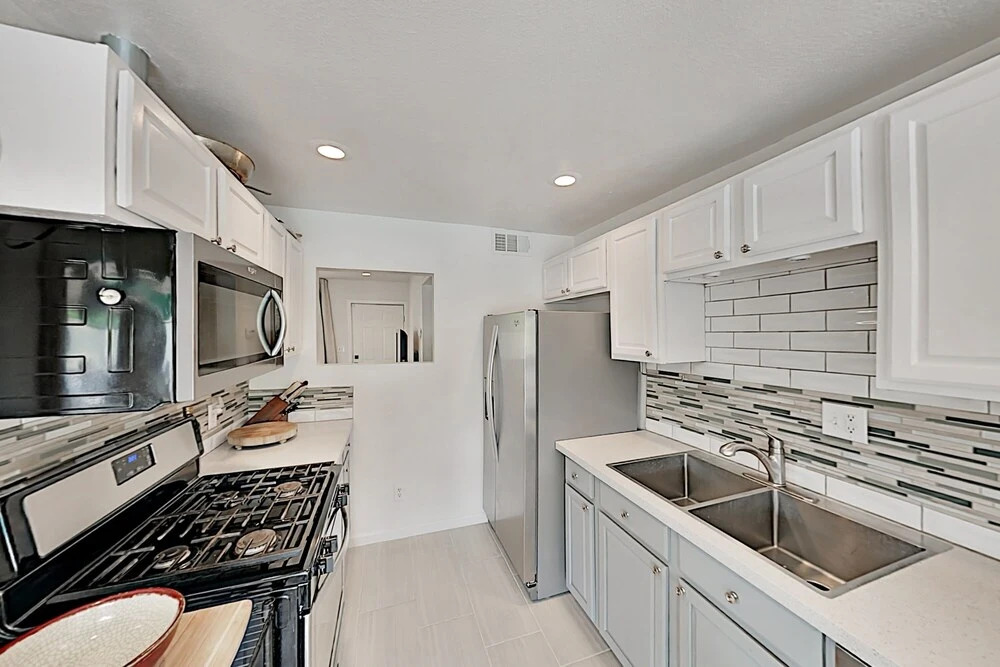 2015lawr 3 Bedroom Home