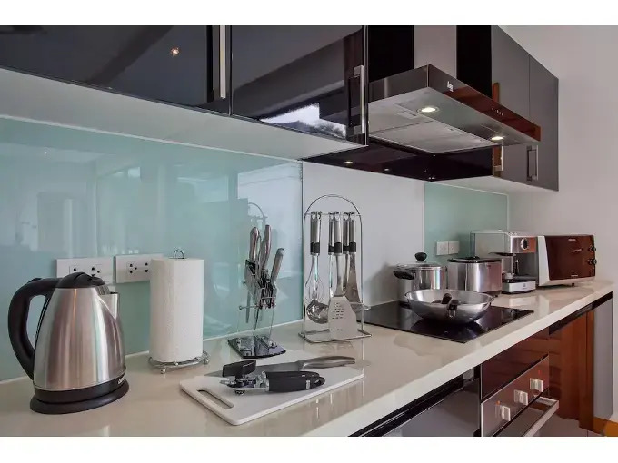 Gorgeous Luxury 3BR Pool Villa Atoosa near Naiharn
