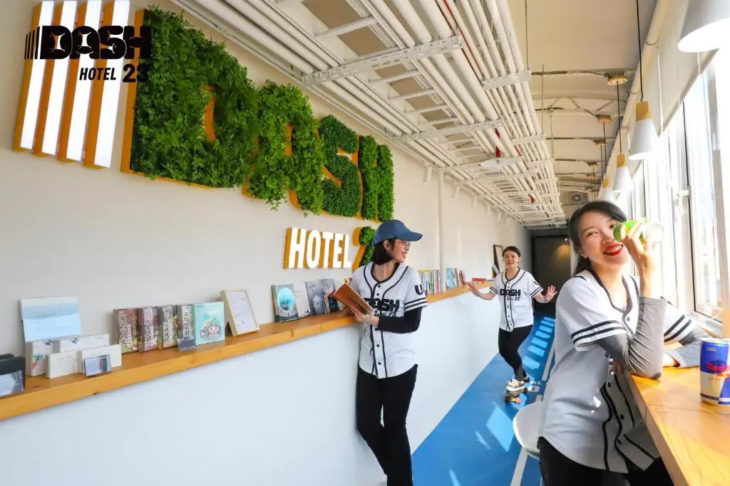 Dash 23 Hotel