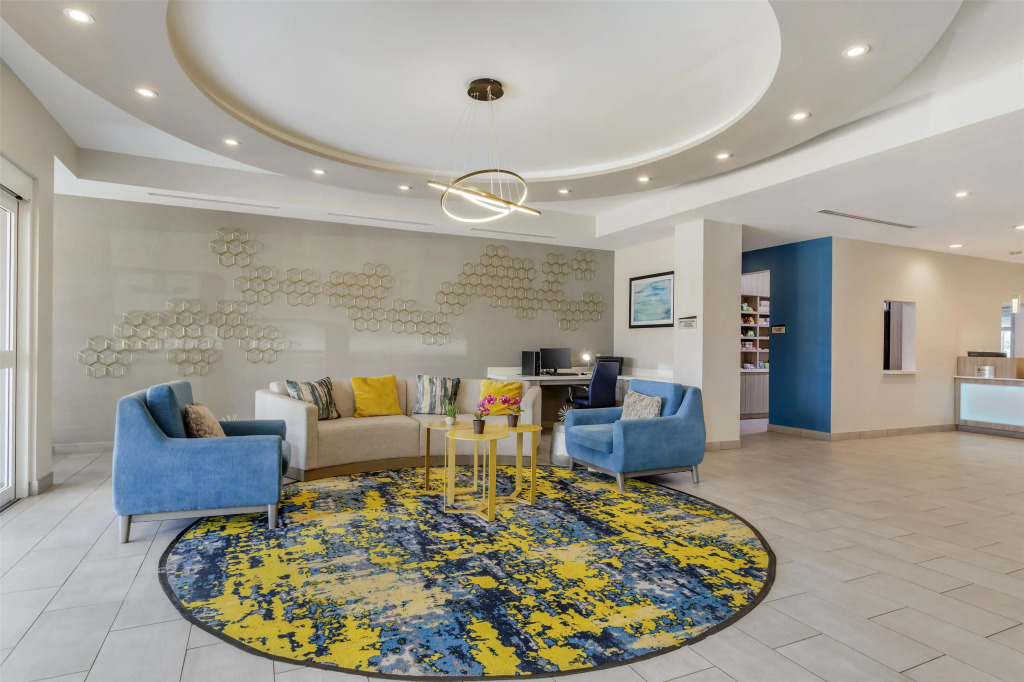 Best Western Plus Mid County