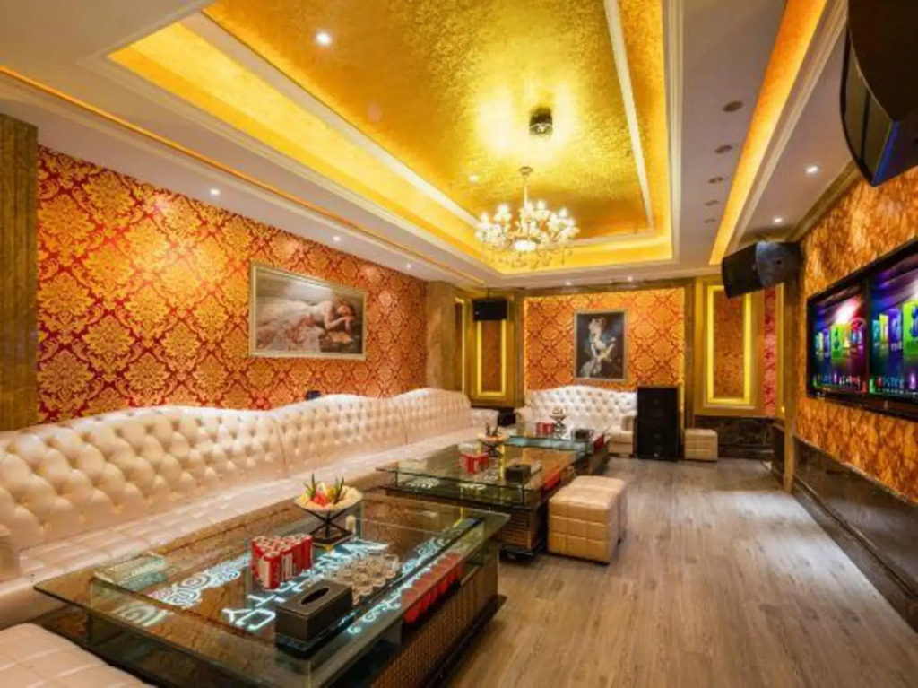Galaxy International Holiday Hotel