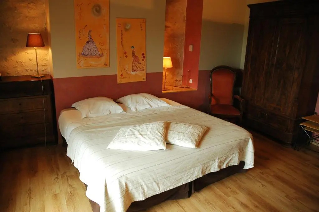 Les Pierres Daurèle Chambres dHôtes