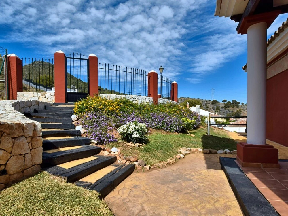 Villa in Alhaurin near Torremolinos Beach