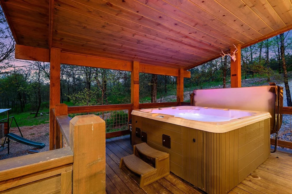 Secluded Creekside Cabin w/ Hot Tub & Fire Pit!