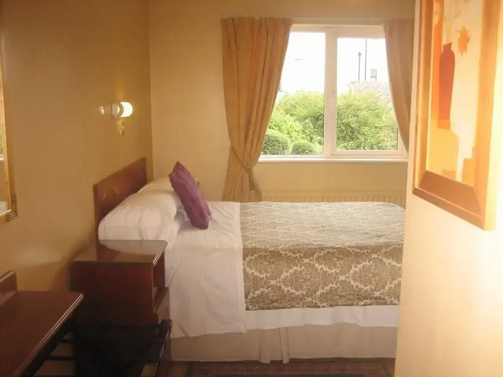 Ashleigh House Bed & Breakfast