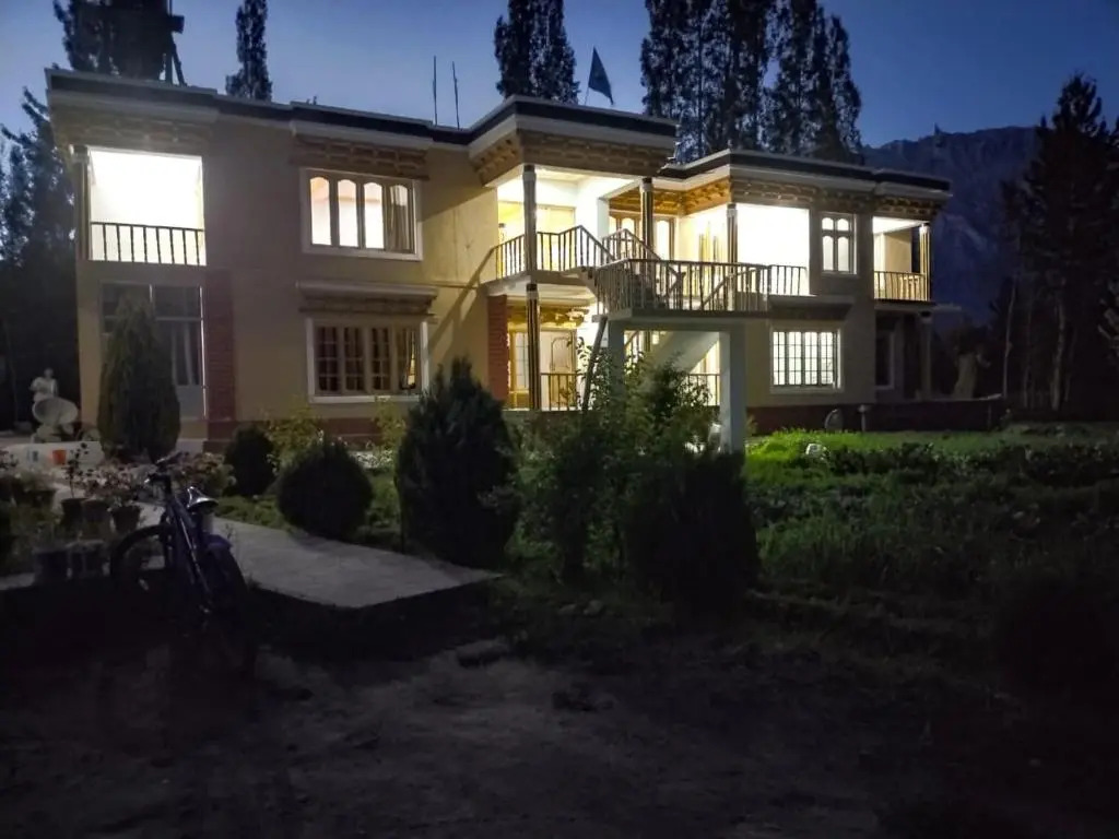 LA-TSAS GUEST HOUSE