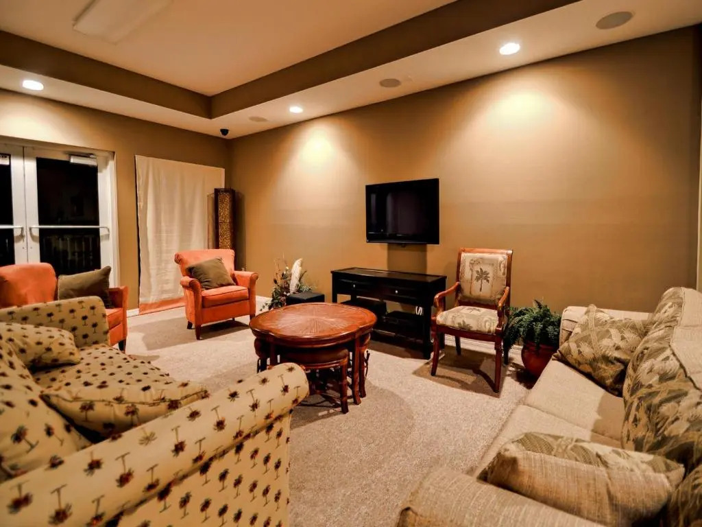 Harborview Grande Three Bedroom 267