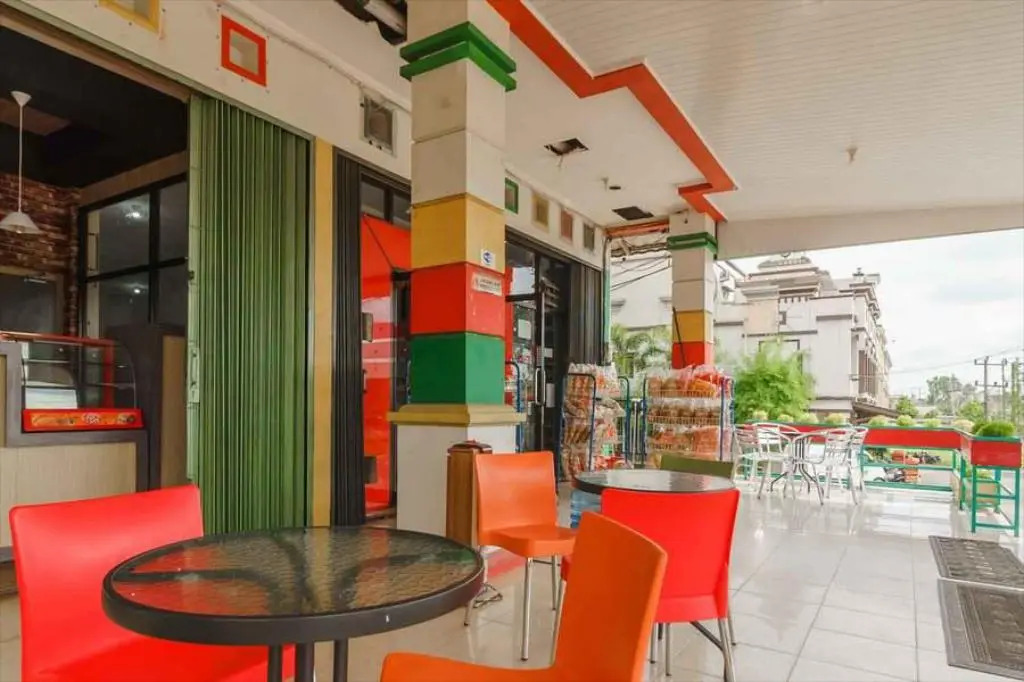 OYO 90072 Apri Inn Syariah