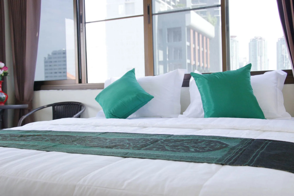 Longzhu Guesthouse