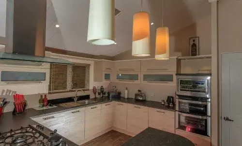 Casa Lago - Luxury lodge with Exclusive lake view - Haggerston castle