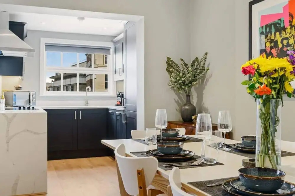 Host Apartments Upper Duke Street Apartment