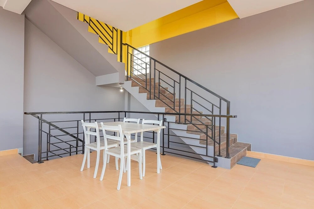 Harry House Guest House by RedDoorz
