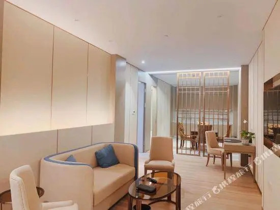 Trilec International Hotel