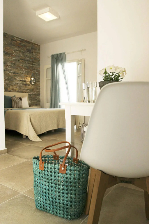 Anatoli Luxury Studios & Suites