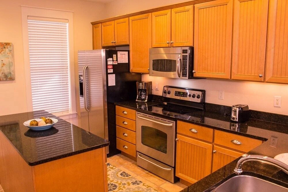 1367 Laurel Grove - 3 Br Home