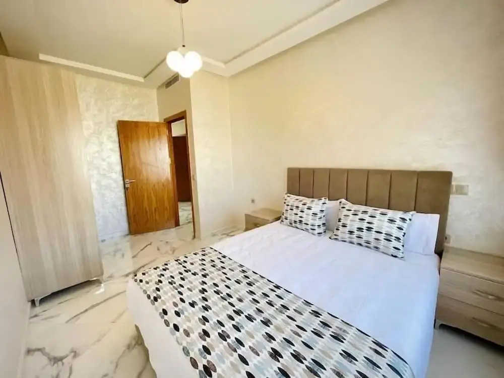 Yaluna Aparthotel