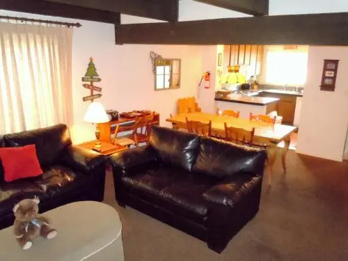 Two-Bedroom Premier Townhouse Unit #86 by Snow Summit Townhouses
