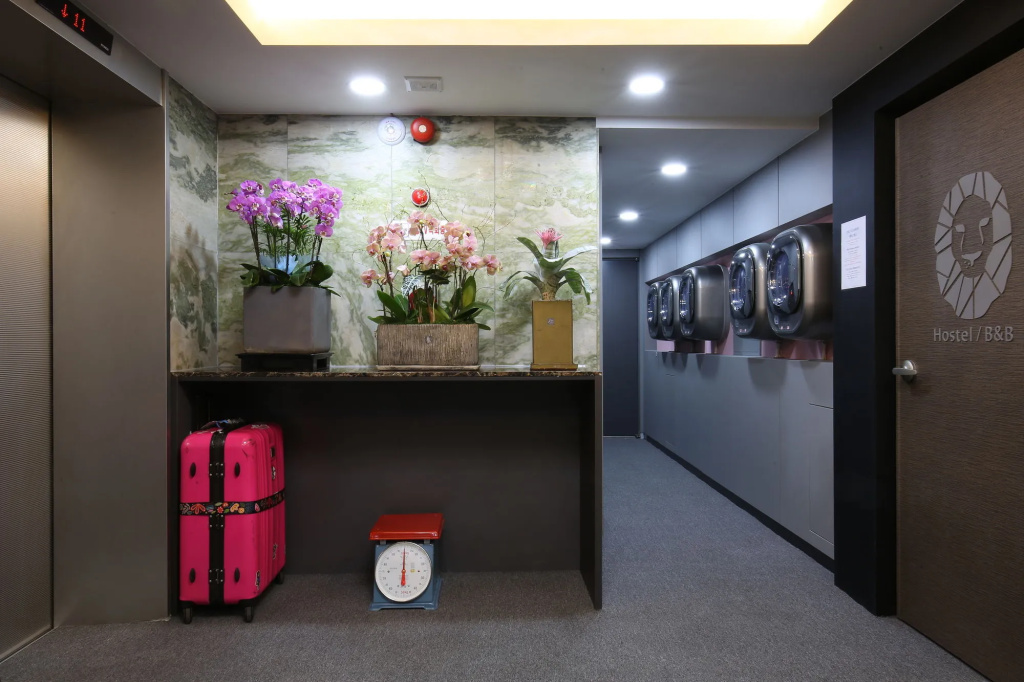Step Inn Myeongdong 1