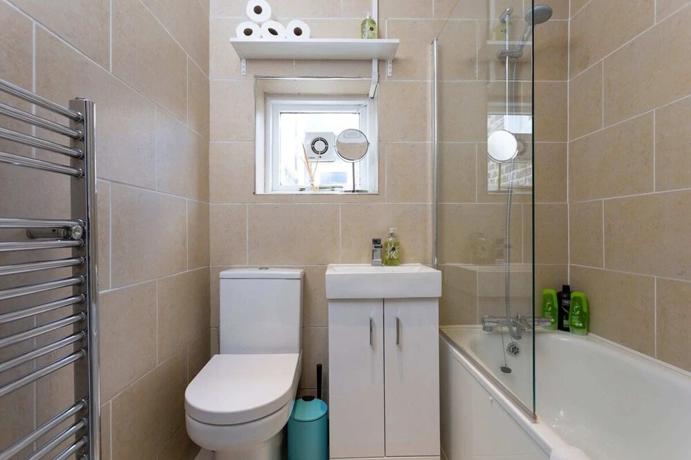 Quaint 2BD Flat 9 Min Walk To Vauxhall Tube