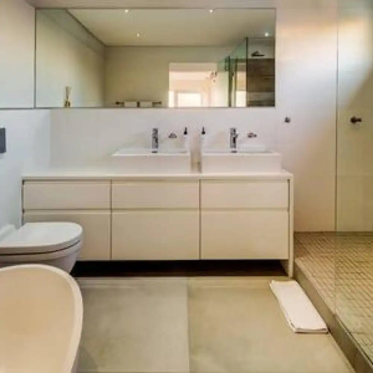 Stylish Penthouse w Private Pool and Parking Houghton Penthouse