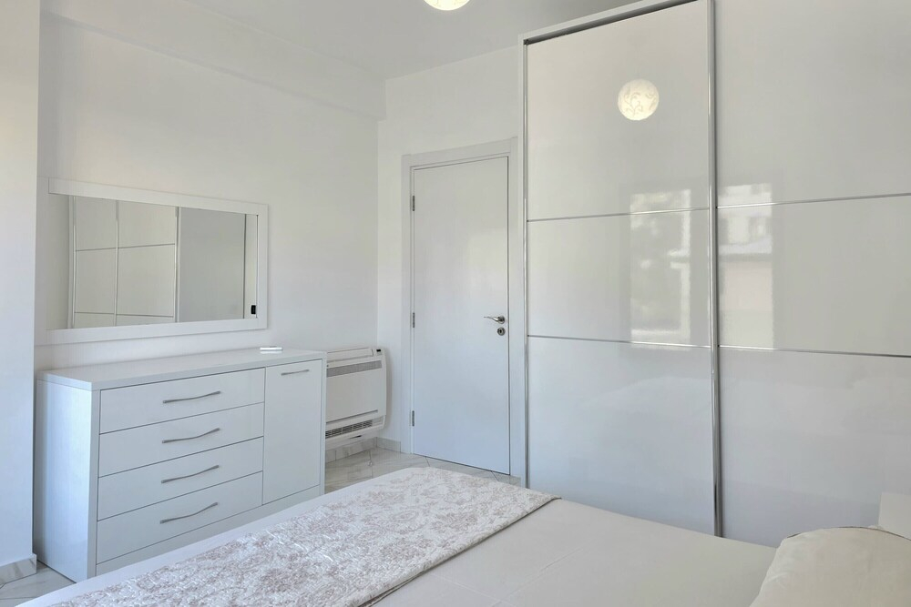 Brisa Del Mar Beachfront Apartment 115