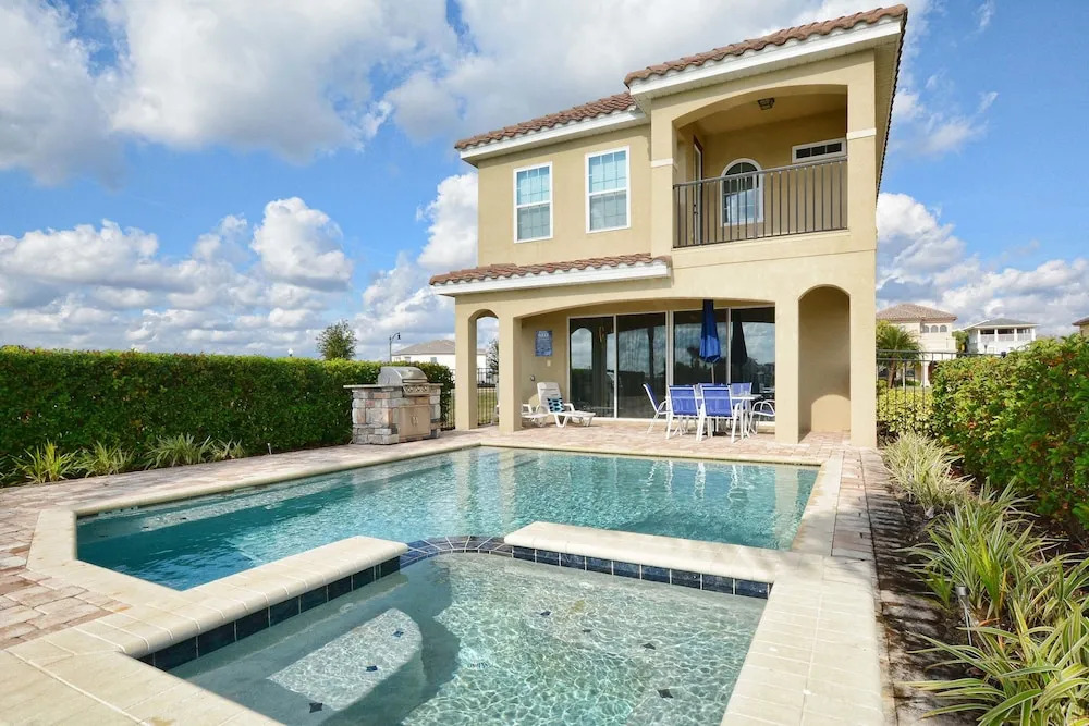 7824 Loxahatchee Court