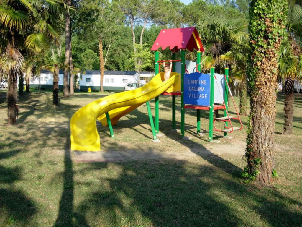 Camping Laguna Village (CAO501)