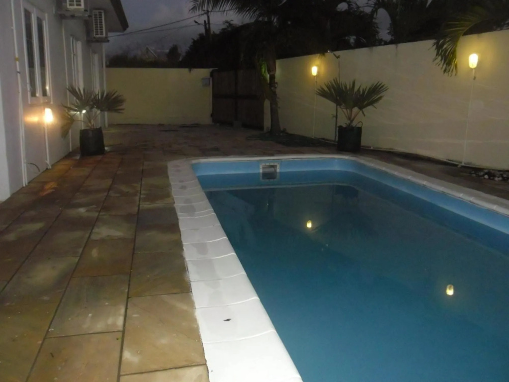 Villa With 6 Bedrooms in Pereybère, With Wonderful Mountain View, Priv