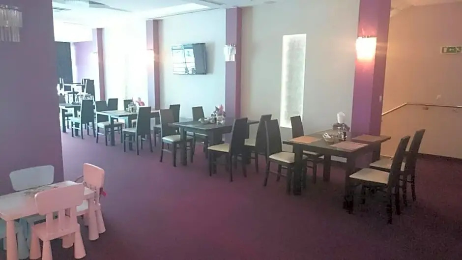 Hotel Restauracja Księżycowa