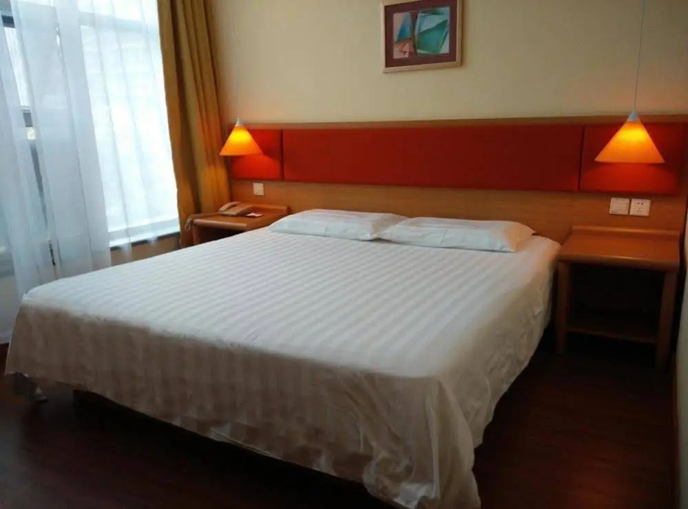 Home Inn Hotel