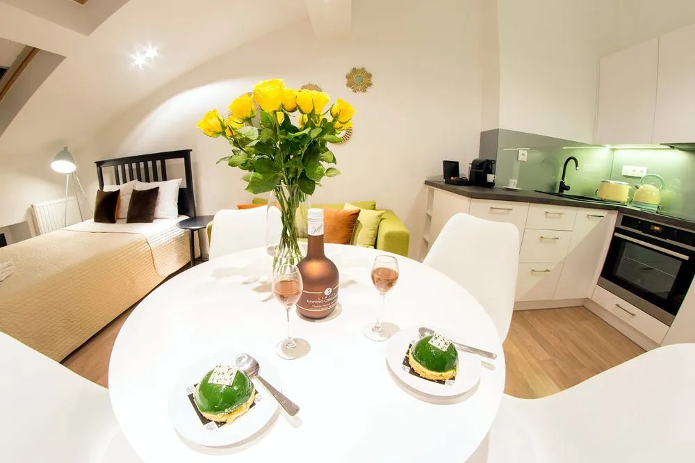 Nook Nook Apartments - Dietla 66