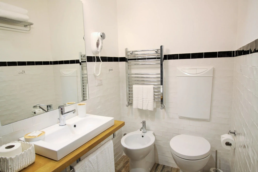Athena Guest House