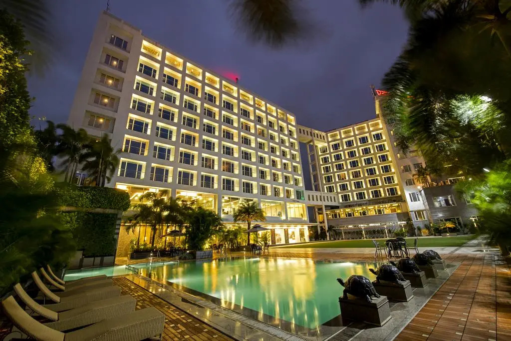 Hotel Express Inn