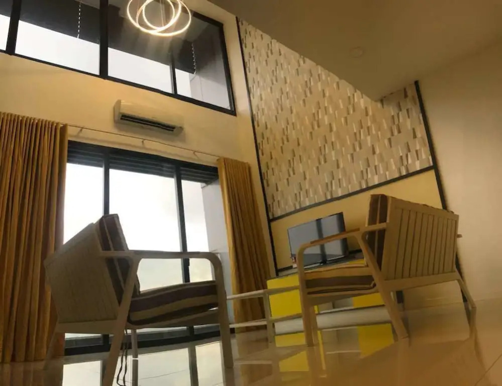 DK City Duplex Residence