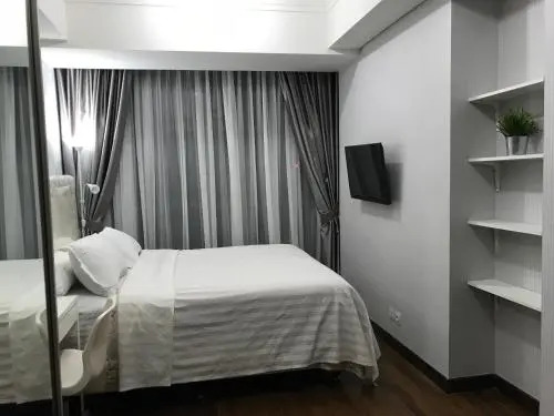 Luxury 2 BR Condo at Casa Grande Residence - Kasablanka Mall