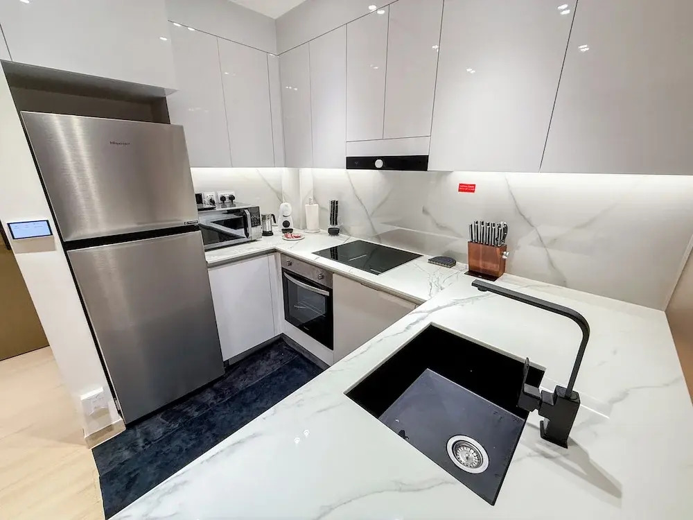 Luxury 1BR 2 Baths JVC