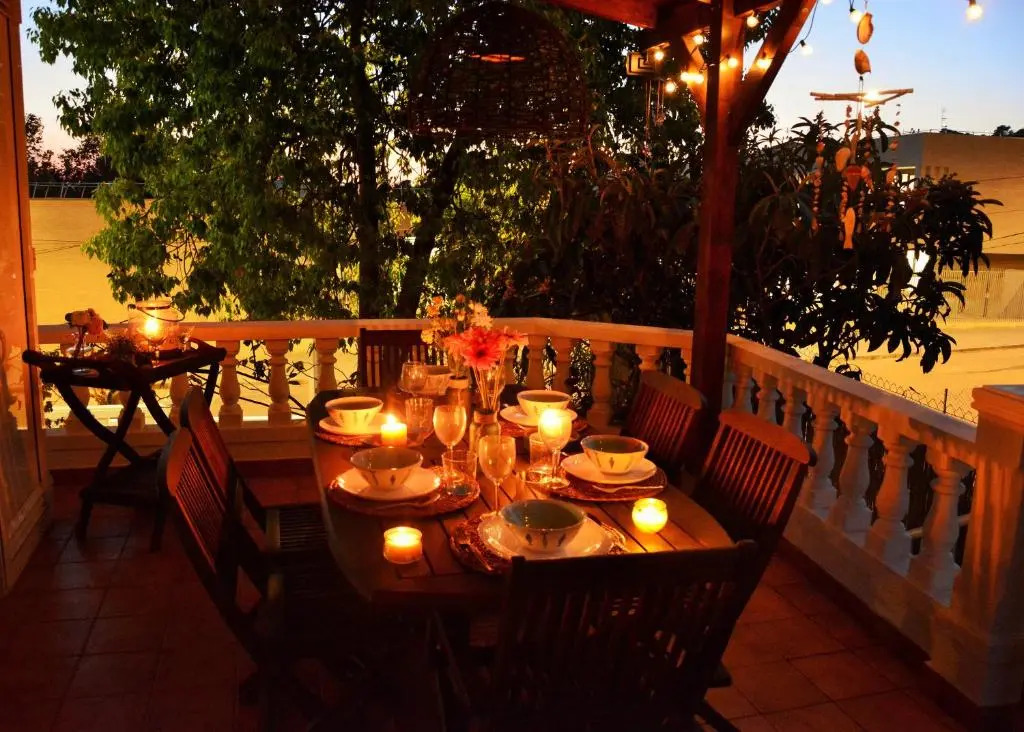 Villa Sitges Les Moreres Beach 15 minutes walking AC Very Confortable Nice Outdoor Areas Pool very sunny